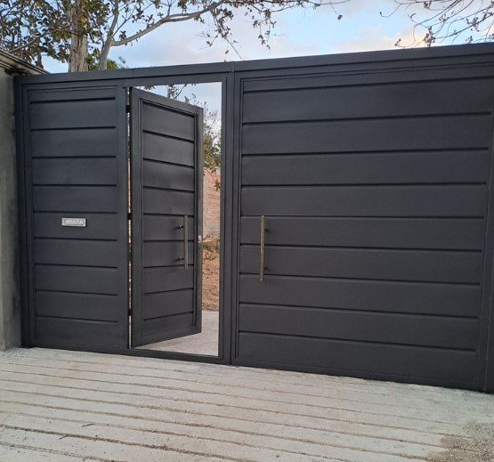 LME-PU-3 PUERTAS Y PORTONES